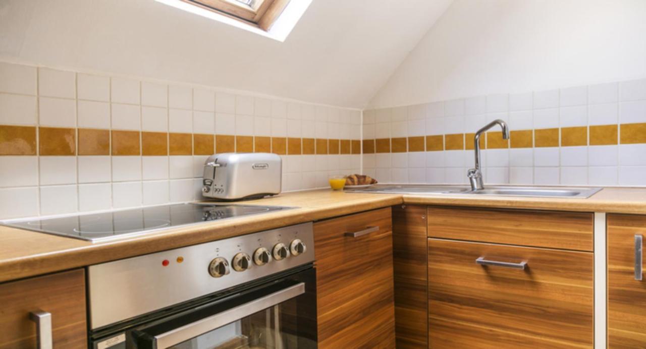 Spacious Duplex In Brussels Historical Center מראה חיצוני תמונה